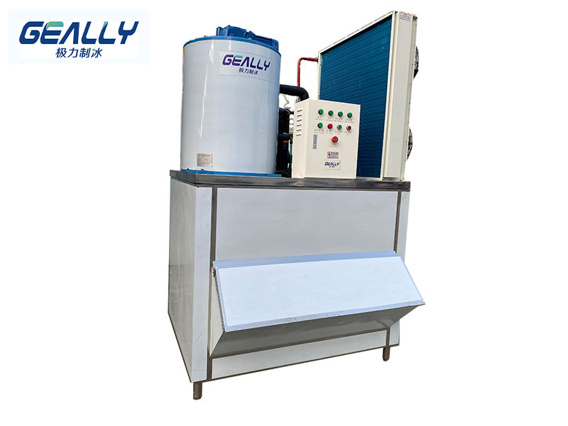 片冰機(jī)為什么要加鹽？漏水怎么辦？